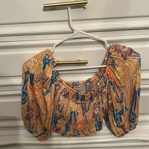 Cute crop top for the summer